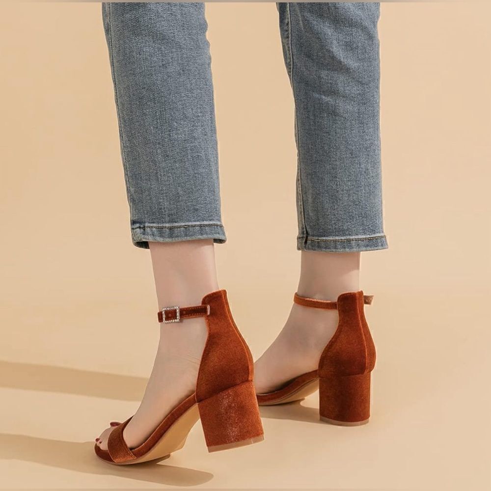 NIB Amoji Brown Velvet Sandals - Picture 7 of 7